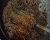 A picture of step 24 of Smoky qeema karahi.