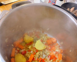 Foto del paso 3 de la receta: Lentejas estofadas con costillas de cerdo (instant pot)