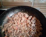 A picture of step 4 of Meat pie.