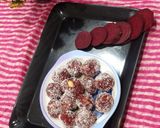 A picture of step 6 of Beetroot dry fruits Laddu.