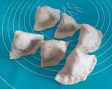 A picture of step 10 of Aloo Samosa.