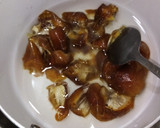 A picture of step 1 of Dates and tamarind chutney.