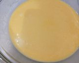 Foto langkah ke 2 dari resep Cinnamon Roll Bread Pudding | Puding Roti Tawar Gulung KayuManis.