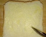 รูปขั้นตอนการทำที่ 2 ของ ขนมปังปิ้งเนยสด (Toasted Buttered Bread)
