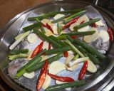 Foto langkah ke 2 dari resep Steam Ikan Bawal Putih.