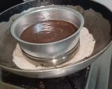 कढ़ाई फ्रेश एगलेस चॉकलेट केक(kadai fresh eggless chocolate cake recipe in hindi) रेसिपी चरण 6 फोटो
