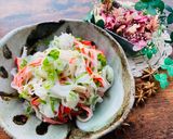 A picture of step 5 of Onion and Crab Sticks Salad.