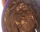 Foto del paso 2 de la receta: Cobertura de chocolate y dulce de leche para tortas súper fácil