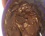 Foto del paso 2 de la receta: Cobertura de chocolate y dulce de leche para tortas súper fácil