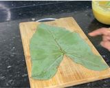 A picture of step 5 of Patra / Alu Vadi.