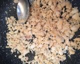 Foto del paso 2 de la receta Pimientos de piquillo rellenos de bechamel de bacalao