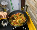 Foto del paso 3 de la receta: Salteadito de Verduras Alegres con Arroz