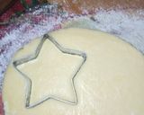 A picture of step 9 of Crisp Sand Stars.