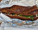 Foto del paso 3 de la receta: Bocadillo de lomo y queso