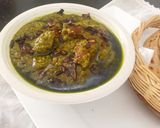 A picture of step 7 of Green Chicken curry.