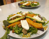 Foto del paso 4 de la receta: Ensalada saludable de contrastes 🎃🧀🥑🌰