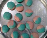 A picture of step 5 of 2 In 1 Nankhatai.