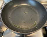 Foto del paso 5 de la receta: Pancakes de matcha con pistachos
