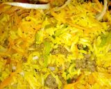 A picture of step 1 of Carrot and mince meat rice.