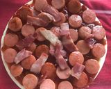 Foto langkah ke 2 dari resep Sausage Pizza.