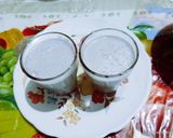 A picture of step 4 of Healthy and tasty Banana soya milk smoothie.