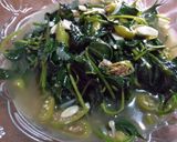 Foto langkah ke 2 dari resep Tumis daun ubi pedas mantap.