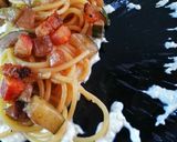 Foto del passaggio 2 della ricetta Spaghetti con Guanciale, zucchine e ricotta ❤️👩‍🍳