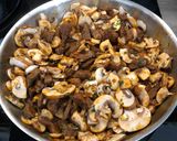 Gombás marhatokány recept fázis 4 fotója