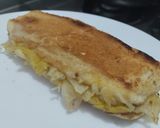 Foto del paso 6 de la receta: Sándwich🧅🥯de cebolla🍍y piña caramelizadas🥐con queso🥯🍯🧀