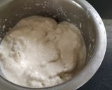 A picture of step 2 of Dahi Bhalla Chaat.