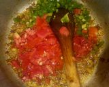 A picture of step 4 of Ndengu curry.