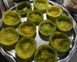Foto del paso 1 de la receta: Zapallitos, papas y cebollas rellenos