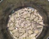 Gyors gluténmentes zöldborsófőzelék recept fázis 1 fotója