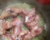 मुगलाई चिकन हंडी इन रेड ग्रेव्ही (chicken handi in red gravy recipe in marathi) रेसिपी स्टेप 3 फोटो 