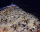 صورة لخطوة 2 من وصفة بيتزا ولا اطيب 🍕