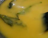 Foto langkah ke 4 dari resep Sayur santan daun singkong teri.