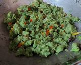 A picture of step 4 of Palak Upma.