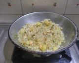 A picture of step 4 of Sabudana Khichdi.