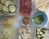 Foto langkah ke 1 dari resep Doenjang Jjigae 된장찌개 (tanpa pasta doenjang).