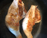 Foto del paso 1 de la receta: Pollo en salsa
