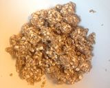 A picture of step 7 of Strawberry Rhubarb Crumble with Oats.
