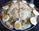 صورة لخطوة 3 من وصفة سفة بالشعرية والدجاج مافي ألذ 😋