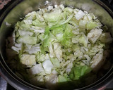 Foto del paso 12 de la receta: Alubias blancas con tomates y repollo, todo orgánico