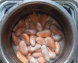 A picture of step 1 of Jackfruit Seed Chat.
