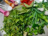 Green garlic coriander chutney