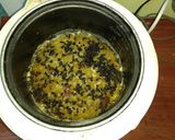 Foto langkah ke 4 dari resep Banana cake ambon (no mixer no oven) but with rice cooker.