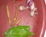 Foto langkah ke 1 dari resep Sayur Bening Labu Buncis Putren.