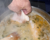 Foto del paso 7 de la receta: Merluza a la marinera