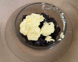 Foto langkah ke 1 dari resep Fudge chewy brownies.