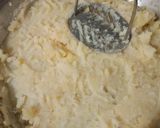 A picture of step 2 of #Par Pavbhaji.